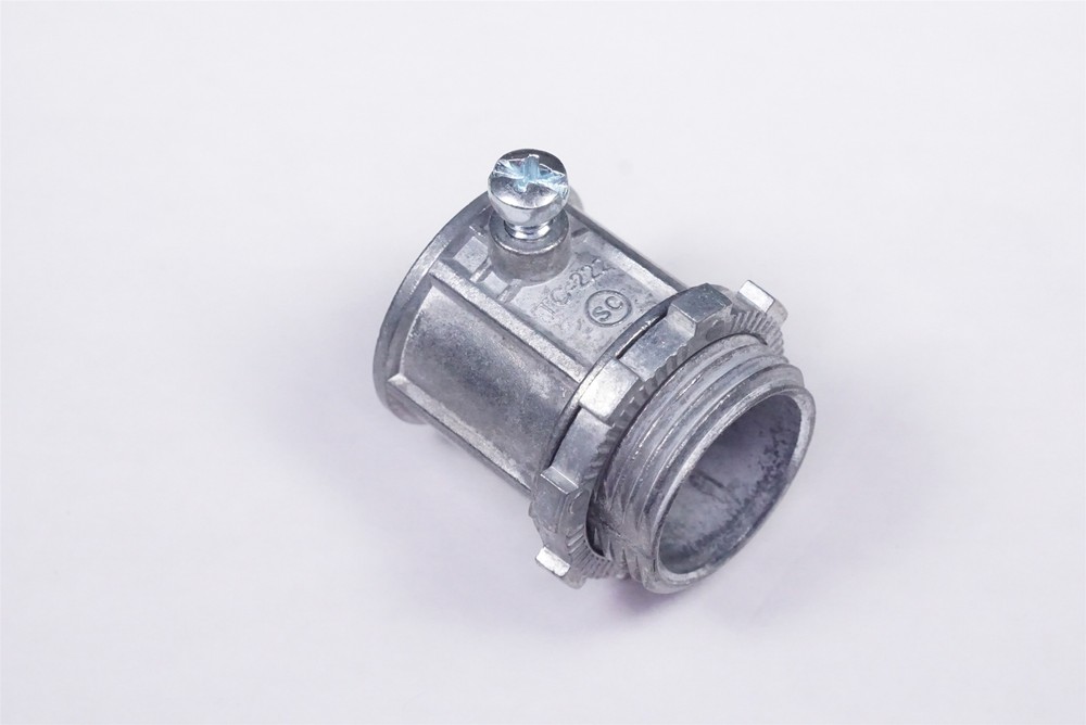 TC 222 SC Steel City 3/4″ EMT Set Screw Conduit Connector Zinc Die Cast TC-222