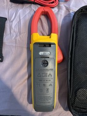 Fluke 376 True RMS AC/DC Clamp Meter with Iflex