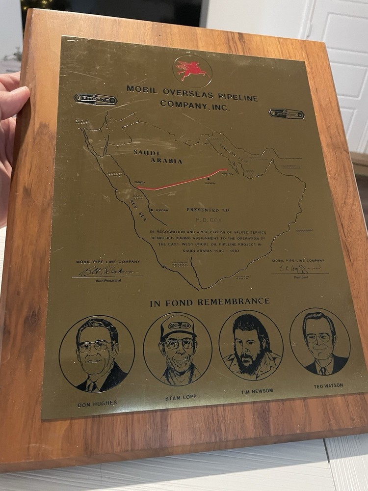 Exxon Mobile Overseas Pipeline Company Plaque Saudi Arabia 1980 – 1983 (named)