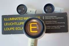 RayLite Illuminated Magnifier w/3 Heads 10.1x 8.7x 5.4x & Transformer – England