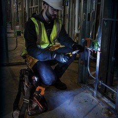Klein Tools CL800 Digital Clamp Meter 600A AC/DC Auto Ranging TRMS