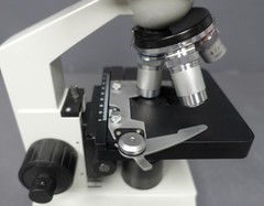 OMAX M82ES Professional Trinocular Compound Digital Microscope w/ Software READ