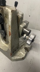 ADUSTABLE HEIGHT TILTING TAILSTOCK spacer Rotary Table ￼Dividing Head holder