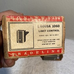 Honeywell L4069A 1060 Limit Control Tanner 150-250f, Opens On Rise, Stop 200f