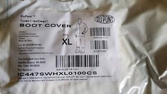 4 Pair DuPont XL Boot Cover IsoClean Tyvek IC447SWHXL0100CS 30J233 Exp 5/25