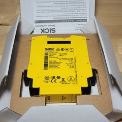 Sick FX3-XTIO84002 Safety Controller 1044125 24VDC