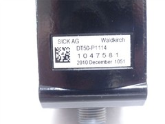 246356 Old-Stock; SICK DT50-P1114 Distance Sensor; 15-30VDC; 100mA