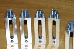 SET OF 2 ADJUSTABLE LOW PROFILE VISE STOPS WITH WRENCHES MACHINIST TOOL
