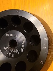 BECKMAN F1010 FIXED ANGLE ROTOR 26000 RPM With Top F1010