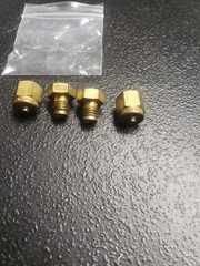 Tubing Plugs and Caps 3/16″ Male (2) and 3/16″ Female (2)