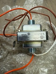 Johnson Controls Y65G13-0 Class 2 Transformer NEW