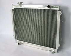 18-2/3″ Core Aluminum Radiator for 1995-2004 Toyota Tacoma 2.4L 3.4L I4 V6 AT/MT