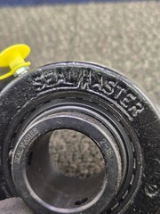 SealMaster SFT-24C Standard 2-Bolt Cast Iron Flange Ball Bearing 1-1/2 inch Bore