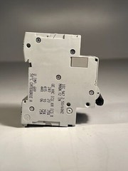 ONE (1) SCHNEIDER ELECTRIC C60N D2A 2-Pole Circuit Breaker 2A 415V 10KA (USED)