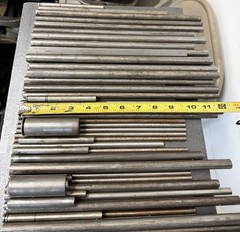 28.55 lbs Misc Carbon & Alloy Steel Round Bar Stock – Mixed Grades