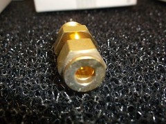 New PARKER 6-4 XHBZ-B-GR Flare Connector, 37°, 3/8 in, 4CXK7, (C39J)