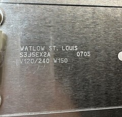 NEW Watlow S3J5EX2A, 120/240V, 150W, 3.5” x 5.25”