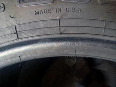 17.5L-24 TIRE R-4 NEW COSMETIC BLEM 8PLY TUBELESS 17524 17.5 24