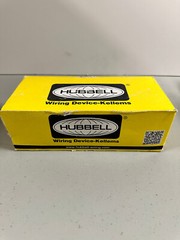 Hubbell/Leviton IG4700 Twist Lock Duplex Receptacle 15A 125V – LOT of 880
