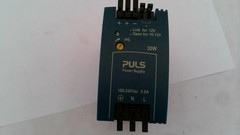 PULS ML30.102 POWER SUPPLY 100-240VAC INPUT 10-12VDC OUTPUT 30W