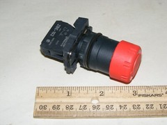 Duct-O-Wire RED PUSH BUTTON LOCK SWITCH ZBE-102 UNUSED (zz4)