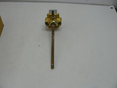 Honeywell LP914A 1060 2 temperature sensor -40 to +160 degree F 6 1/2 inch new