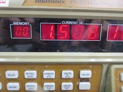 Tektronix PS 2511G Programmable Power Supply 0-20 VDC 0-7 A Powers On
