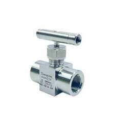 Swagelok SS-26VF8, Needle Valve 1/2″ FNPT Ports