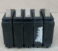 LOT OF 5 CH120 Eaton Circuit Breaker Type CH 1 Pole 20 Amp 120v