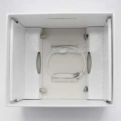 Google Nest Security Indoor Outdoor Camera G3AL9 (Snow) with box