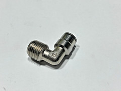 (8) Weatherhead 1169x4x4 1/4″ Tube x 1/4″ MNPT Push-Connect 90 DEG SWVL Male Elb