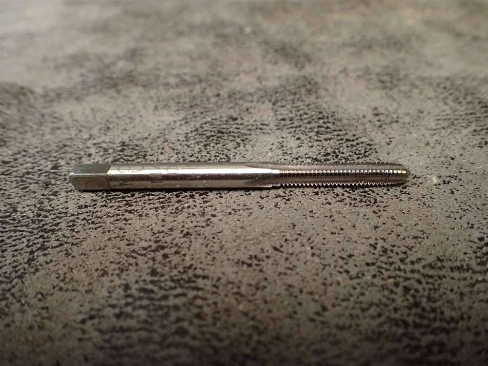 Morse 38005 M4.5×0.75 D4 4FL HSS Straight Flute Plug Tap (BN237)