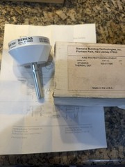 NOS Siemens Pyrotronics DT-200CS Thermal Detector 200F Thermotech 302 P 200