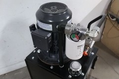Monarch T2VC355C02F1-01 3 HP 1800 RPM 208-230/460VAC Hydraulic Power Unit