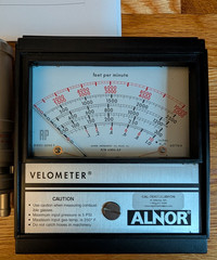 Alnor Velometer Air Velocity Flow Meter 6006 AP With Accessories & Case