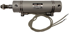 NEW SMC PNEUMATIC CYLINDER CDG1BN40-100 CDG1BN40100