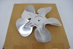 Metal Fan Blade 8″ Diameter 5 Blades 1/4″ Bore Hub