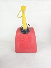 VINTAGE Chilton 2-1/2, 2.5 GALLON VENTED GAS CAN Spout Nozzle P25 Pre Ban USA