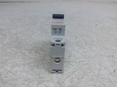 Merlin Gerin 17421 Multi 9 C60 D0.5A 0.5 Amp 1 Pole 277 V D 0.5A Circuit Breaker