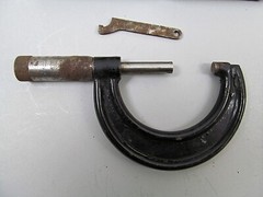 Slocomb Outside Micrometer Caliper 2″ No. 27 In Original Box Vintage