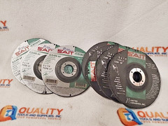 United Abrasives SAIT 20071 5×1/4×7/8 C24N Concrete Fast Grinding Wheel 7 pc.