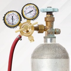 Nitrogen Tank Regulator CGA580 Inlet Connection 1/4″ Flare 0-800/4000 PSI Output