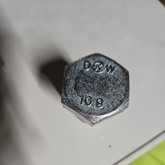 M27 – 3.00 x 60 Class 10.9, M27-3.00 Hex Head full thread, zinc coating