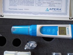 Apera Series EC60 Cond/TDS/Salinity Waterproof Conductivity Pocket Tester