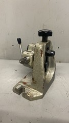 ADUSTABLE HEIGHT TILTING TAILSTOCK spacer Rotary Table ￼Dividing Head holder