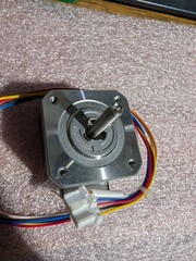 Sanmotion Sanyo Motor SF2421-12U40 – 6 Wire – 1.2 Amp – 1.8 Deg FAST SHIP #S179