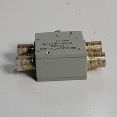 Mini Circuits 15542 ZFSC-4-175 Power Splitter Divider Cable Connector Unit
