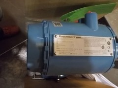 NIB ROSEMOUNT 8732EMT1A1N5M4 8705TPE010S1M0G3B3 MAGNETIC FLOW METER (HH6)