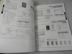 Barber Colman Controls Manual – 1983 Electric – Electronic – Pneumatic 10E