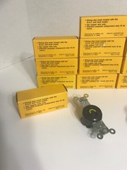 Vintage New Open Box Hubbell Inc #4710 Single Receptacle 15A X 11 20A X 1